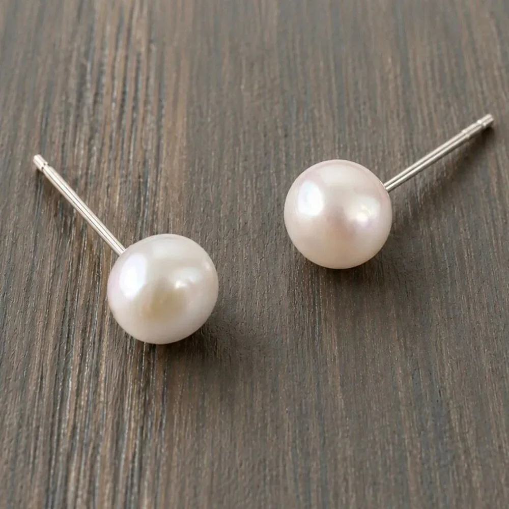 Men’s Small Freshwater Pearl Stud Earrings Silver Tone
